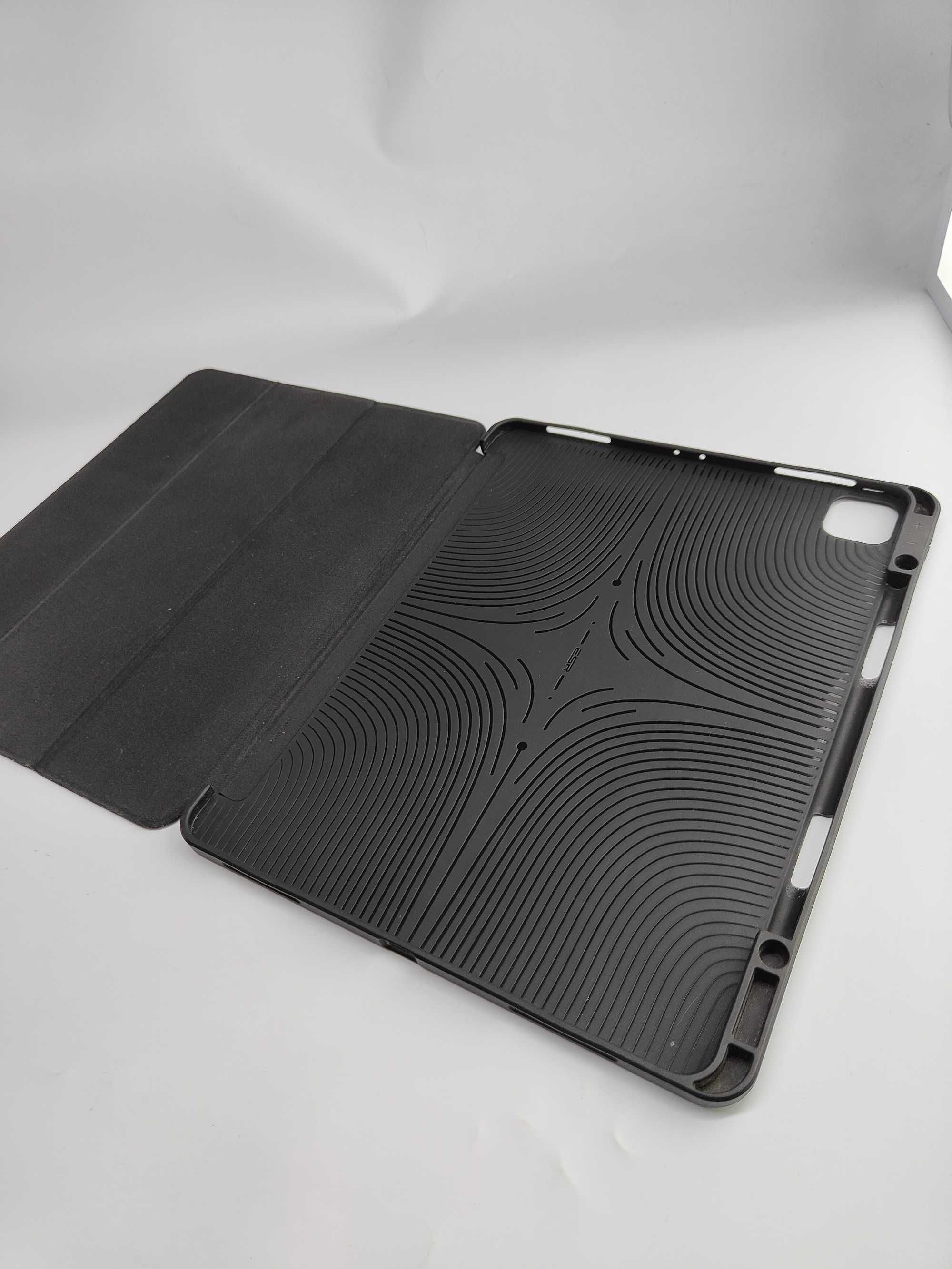 Чехол книжка Apple iPad Pro 12.9" 6th/5th Gen 2022/2021 ESR Folio