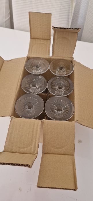 Conjunto de 6 flutes Vista Alegre ( pf ler o anúncio todo)