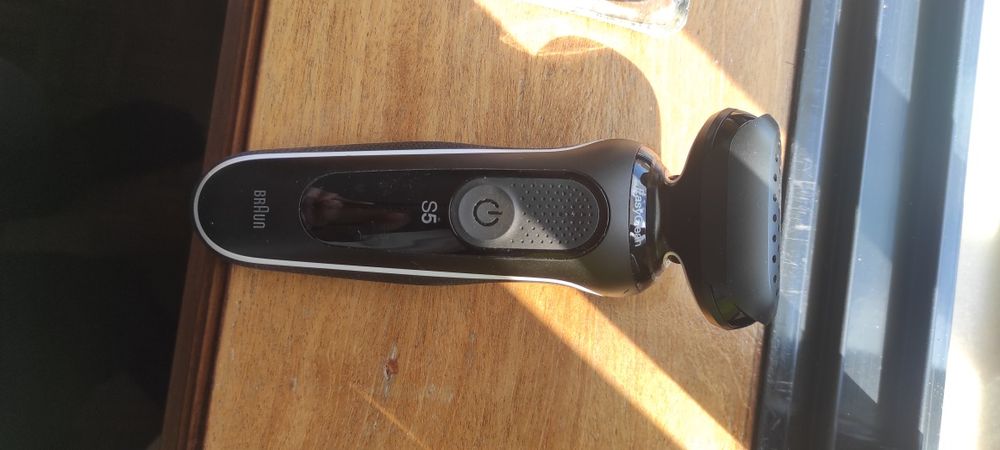 Máquina de barbear Braun Series 5