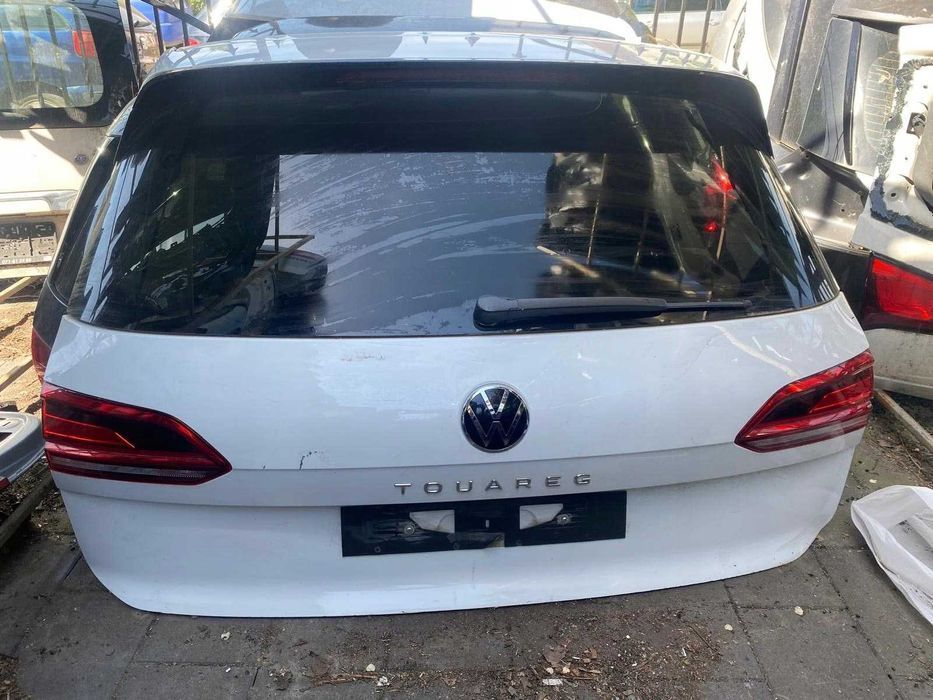 Крышка багажника Volkswagen Touareg 3 III 760 разборка