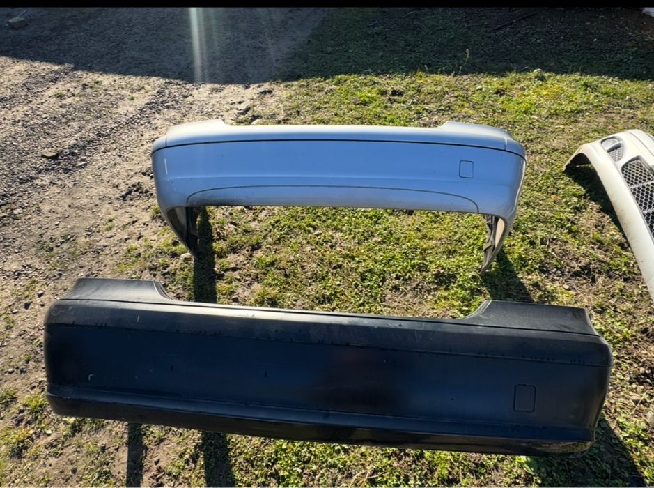 Бампер петедній задній W211