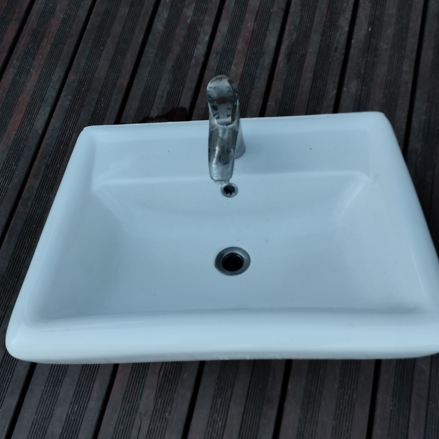 Umywalka ceramiczna Cersanit