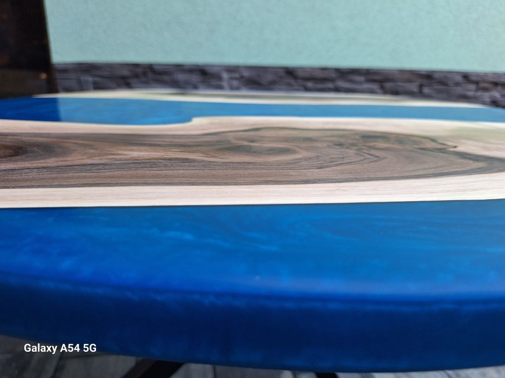 Stół z żywicy epoksydowej Unikat 80 cm