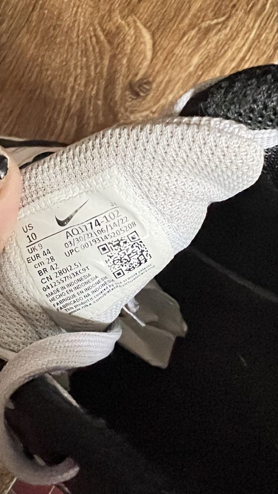 Кросівки  Nike оригінал