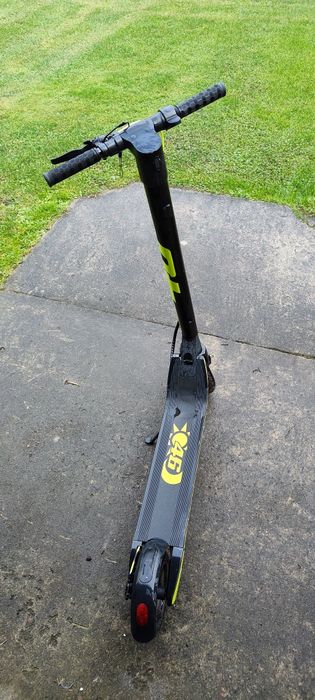 Sprzedam hulajnogę elektryczna stan BDB