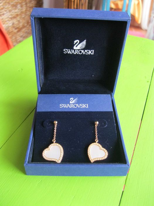 Brincos em forma de coração Swarovski