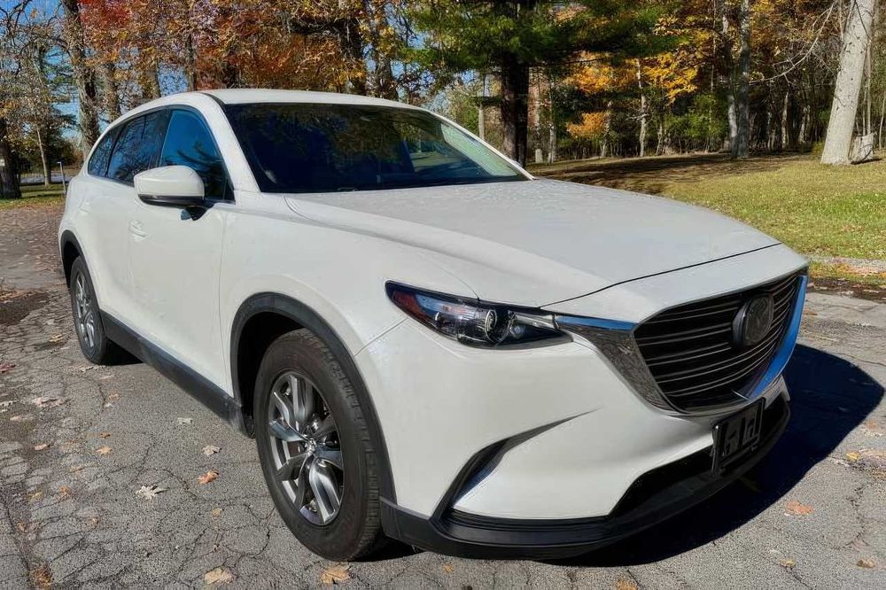 Mazda CX-9 Touring      2018