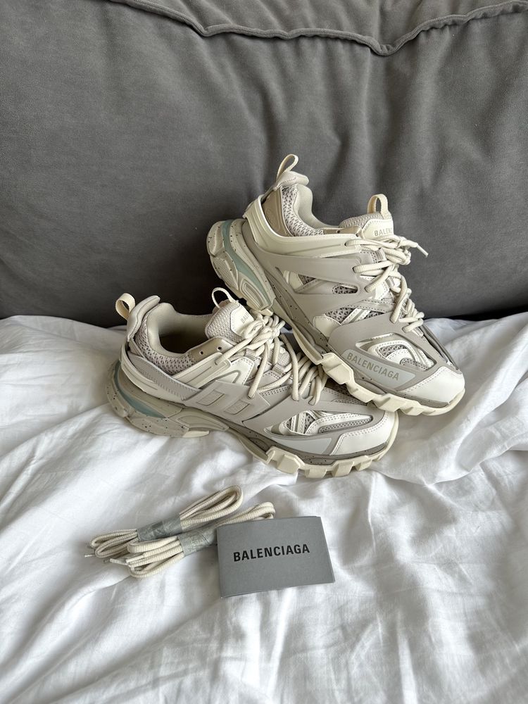 Кросівки Balenciaga Track Recycled Sole in Beige