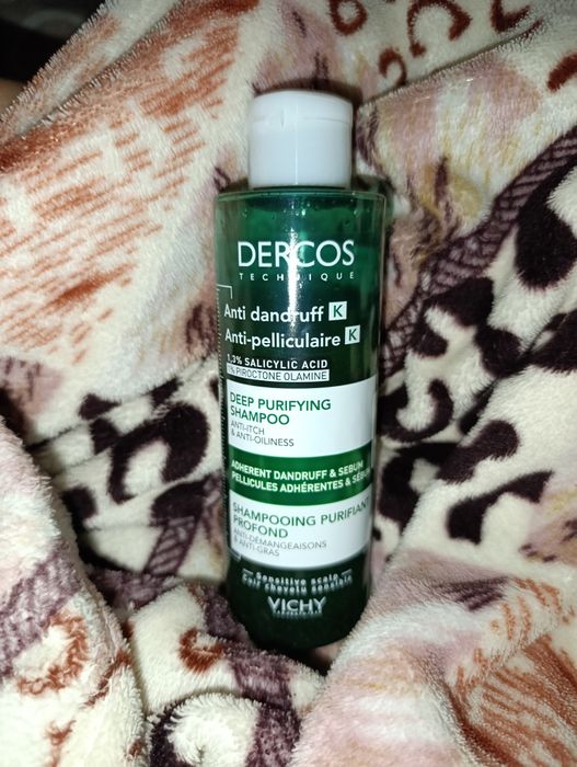Шампунь-скраб для волосся VICHY Деркос