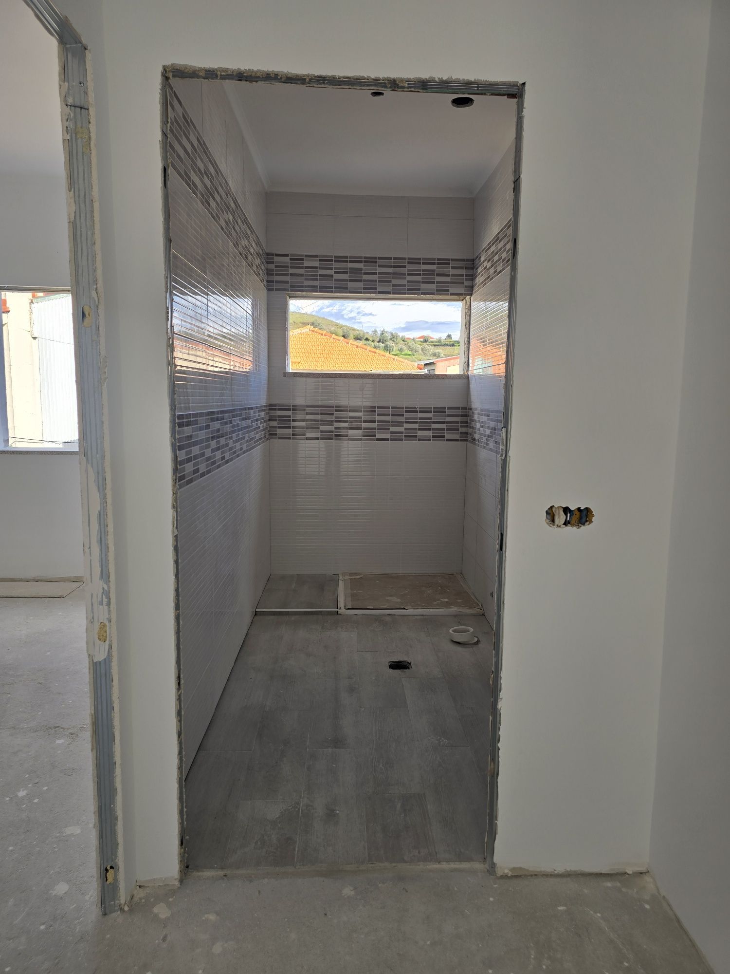 Vende-se Andar Moradia