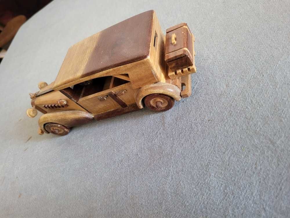 Carro em Madeira