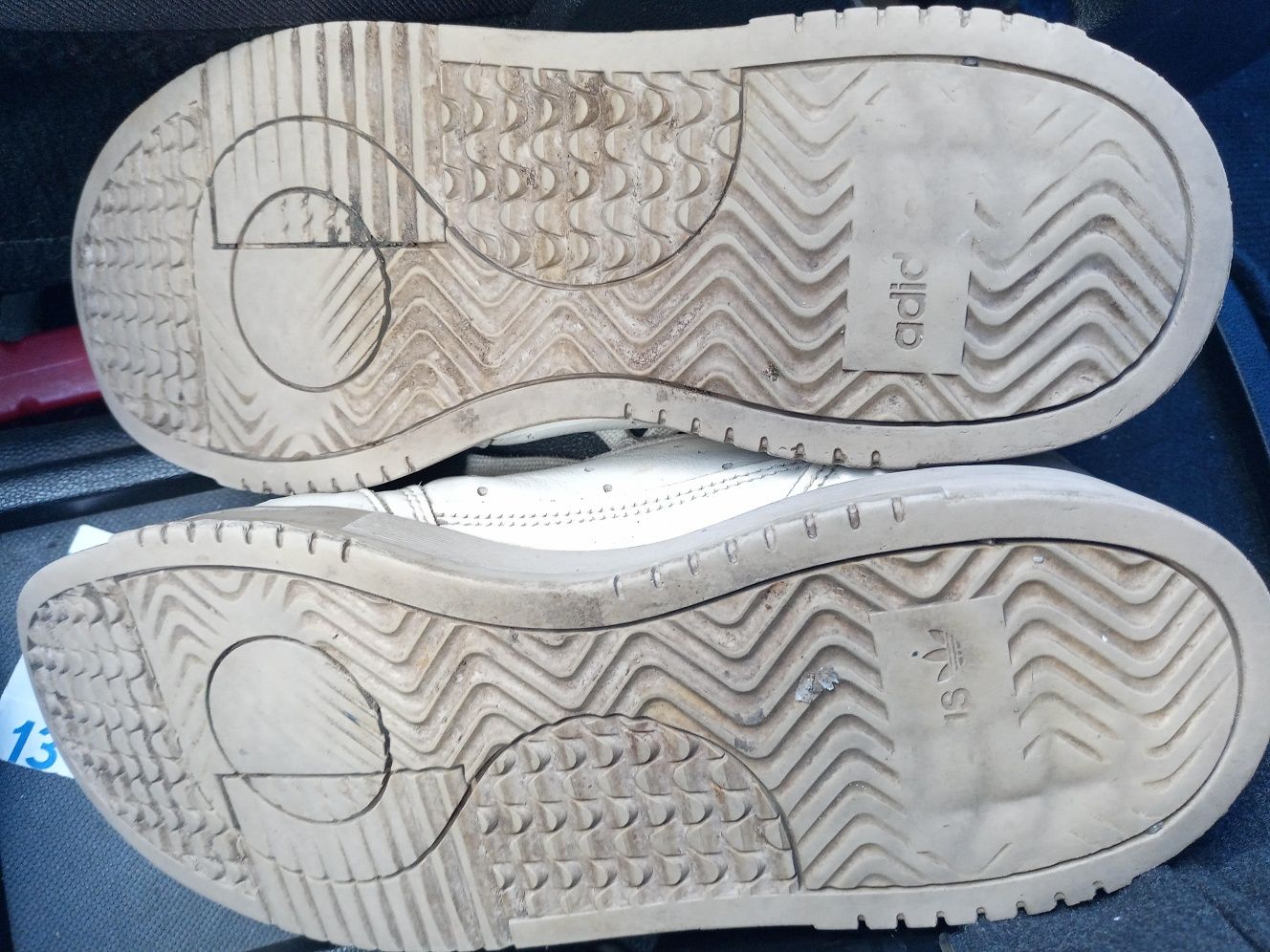 Кросівки Adidas шкіряні білі