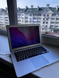 Macbook Air 128 gb 2017 року