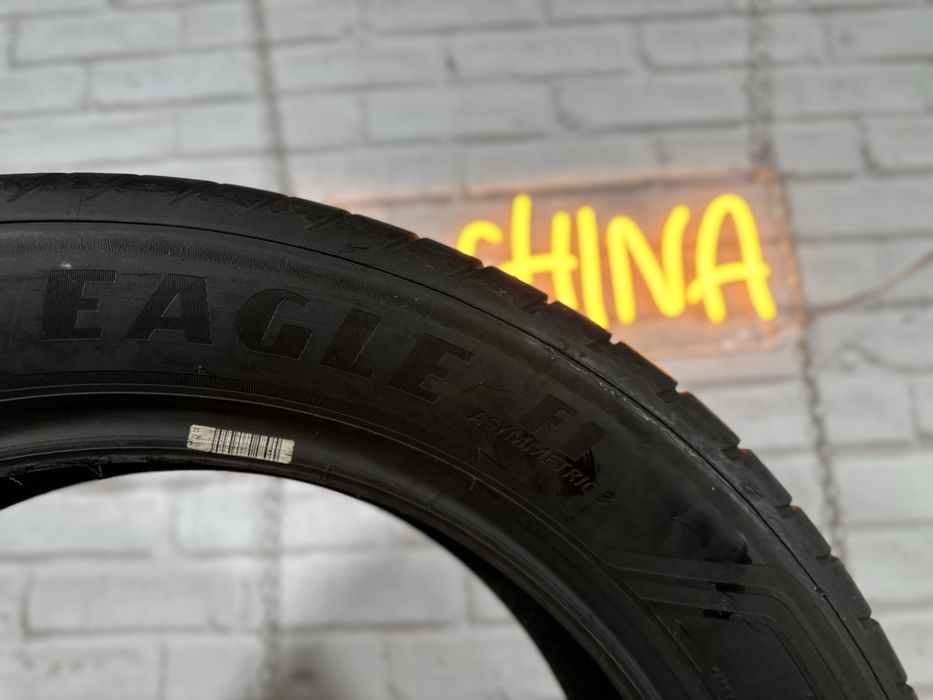 Комплект і пара 235 50 19 Goodyear Eagle F1 Asymetric 3