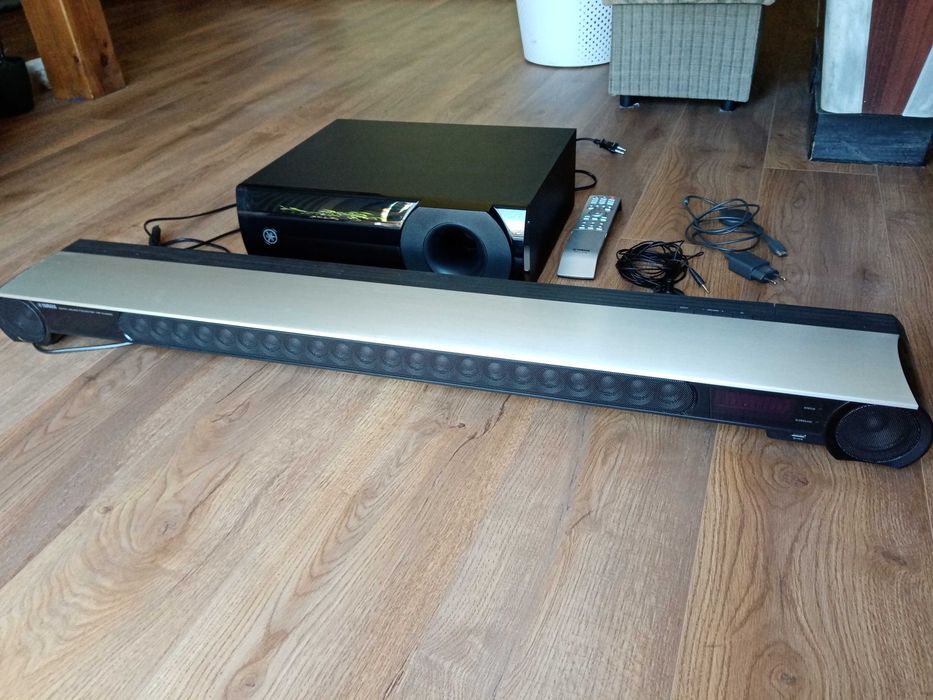 Soundbar YAMAHA YSP-4300 + Subwoofer NS-WSW160