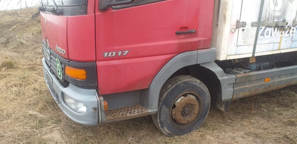 Розборка MERCEDES ATEGO 815 817 823 917 1015 1017 разборка двигун кпп