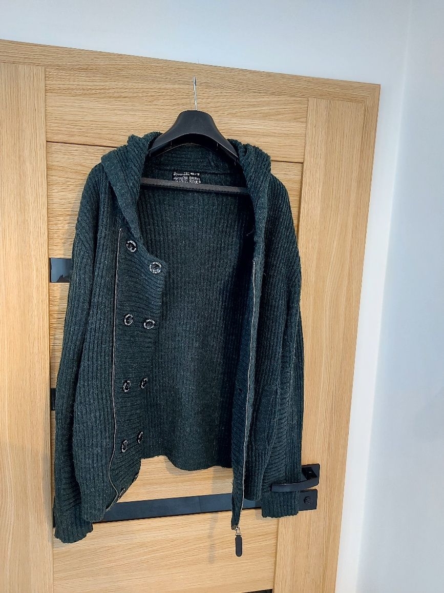 Grafitowy męski sweter kardigan roz L z kapturem 15% wełna Reserved