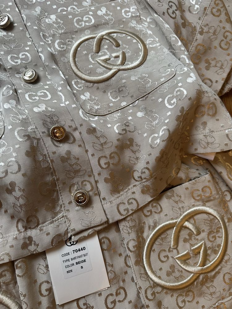 Komplet elegancki beżowy Gucci