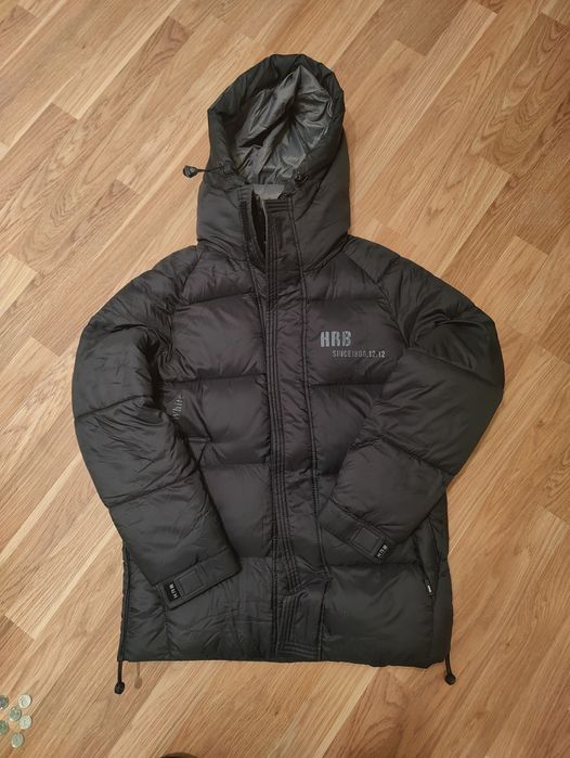 Чоловічий пуховик