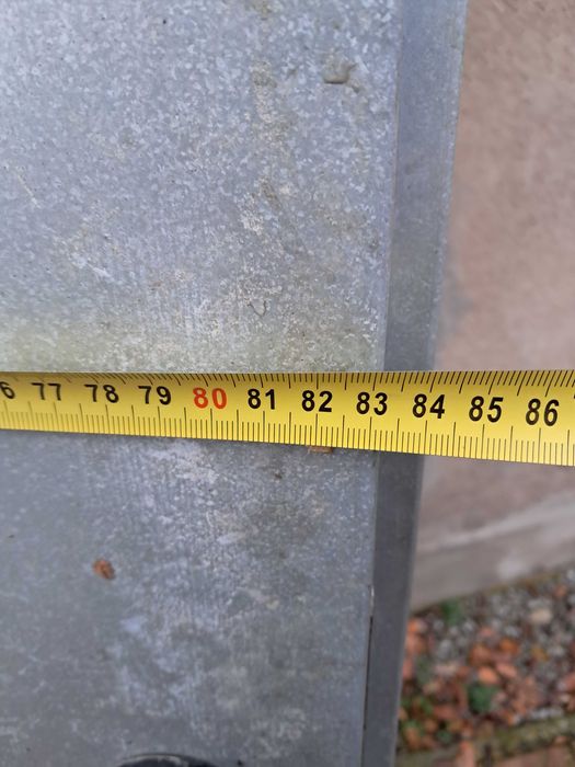 Drzwi stalowe prawe z ościeżnicom