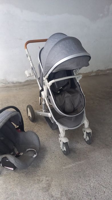Carrinho de Bebé c/ ovo
