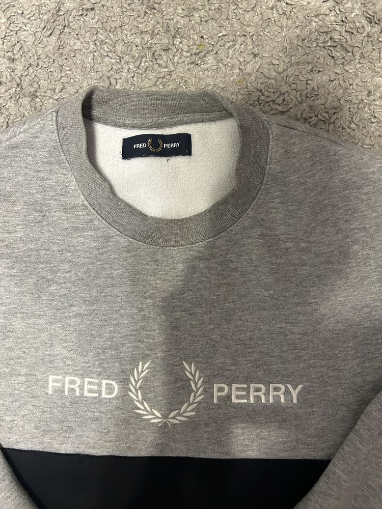 свитшот Fred Perry