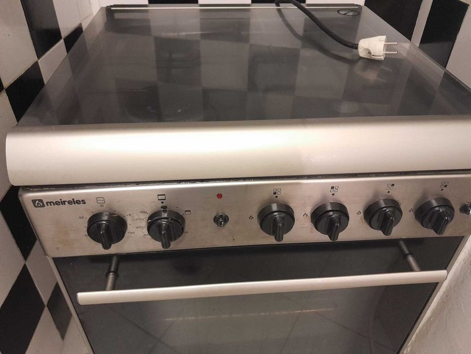 Fogão Meireles 1 ano uso