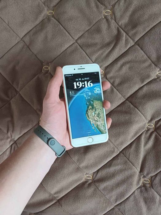 Iphone 8+ 256 gb 100%akb
