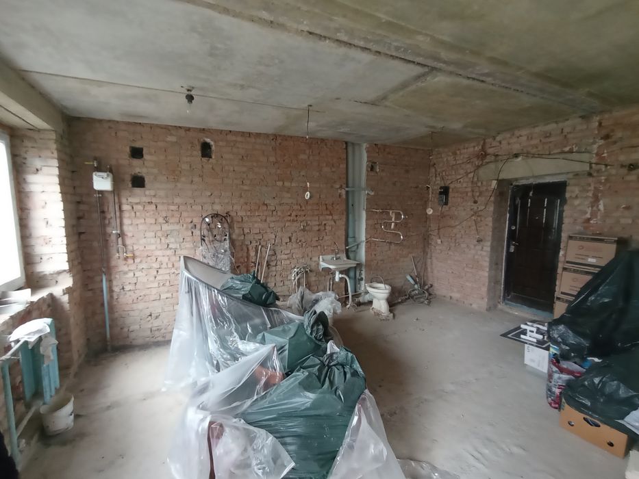 Продаж 1 кімнатної квартири в центральному районі Сум під Ваш ремонт.