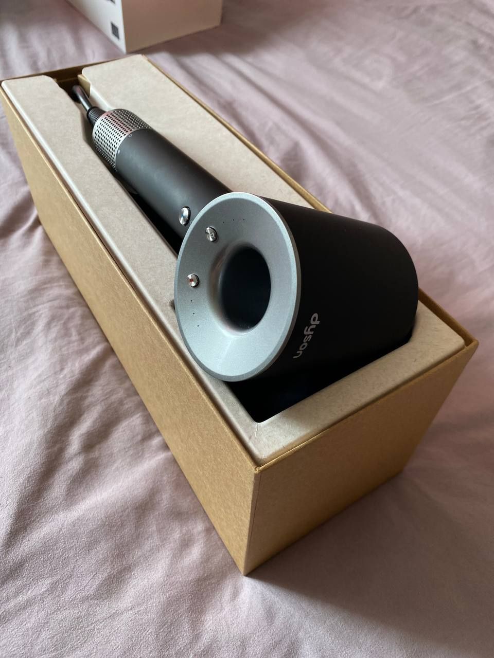 Фен Dyson superconic HD08