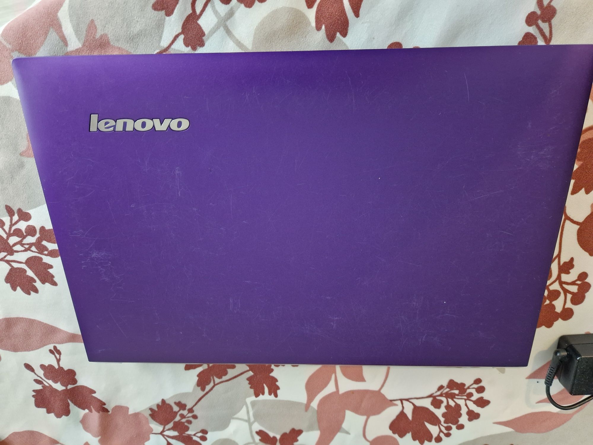 Lenovo ideapad 305-15