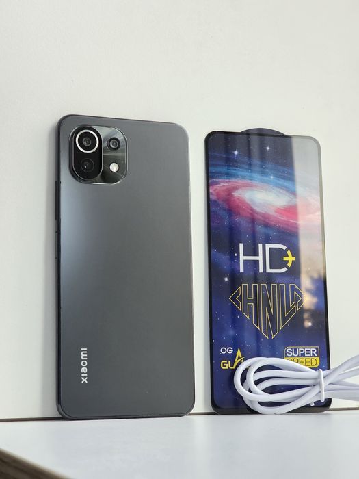 Xiaomi mi 11 lite 5g ne 8/128 gb хороший стан
