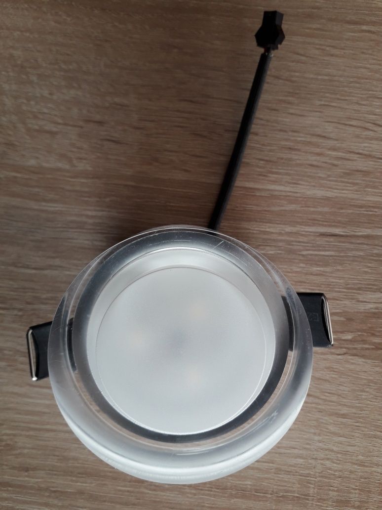 Sprzedam lampy LED do zabudowy 3szt.