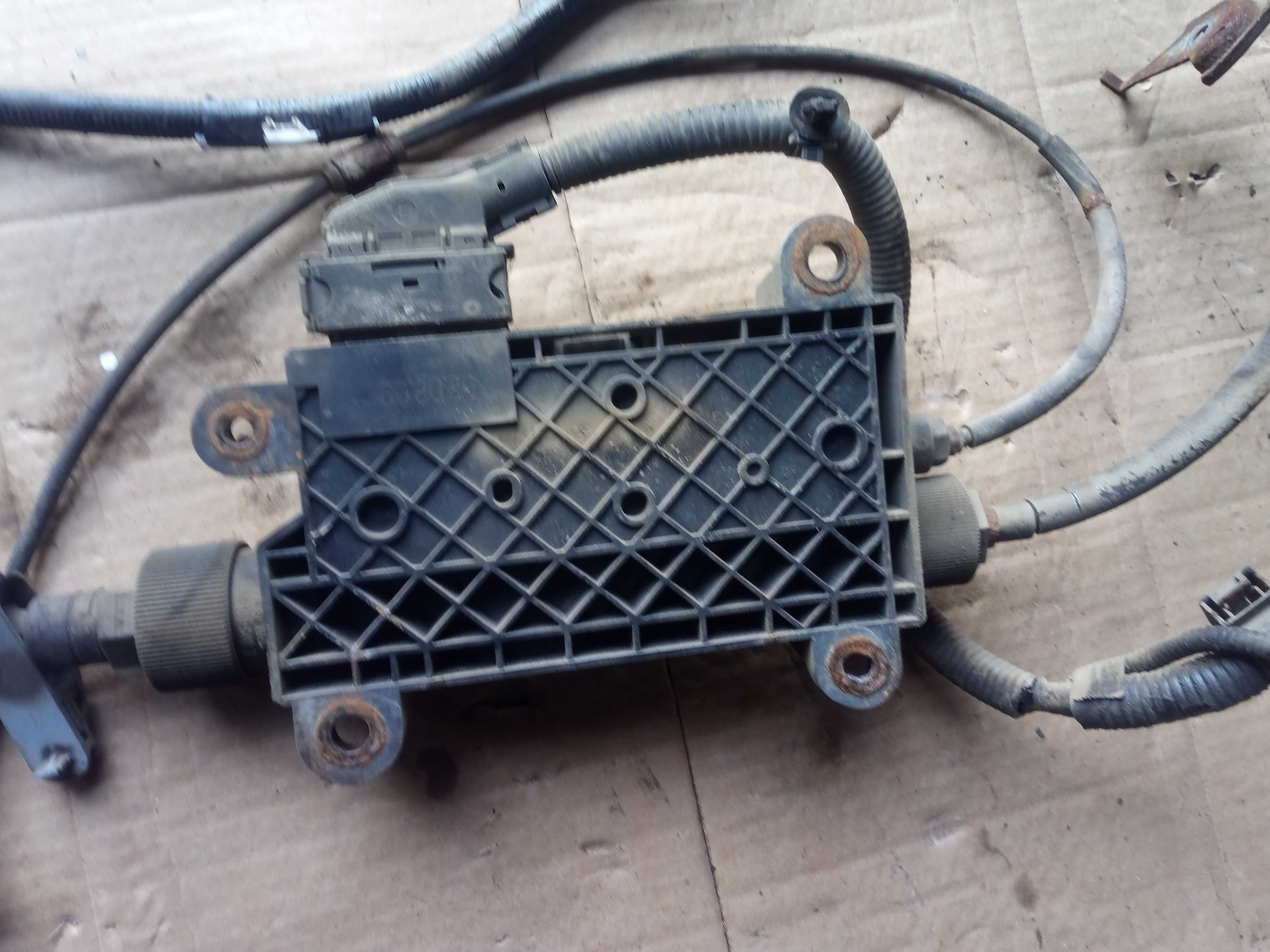 Toyota AVENSIS T27 09-15 mechanizm moduł hamulec ręczny