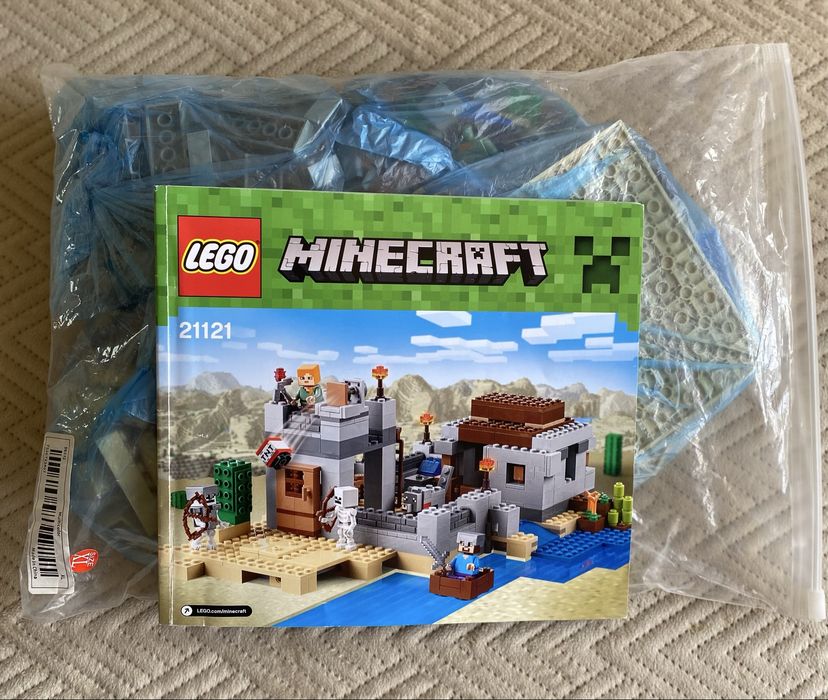 LEGO Minecraft 21121 (original) O Posto Avançado do Deserto