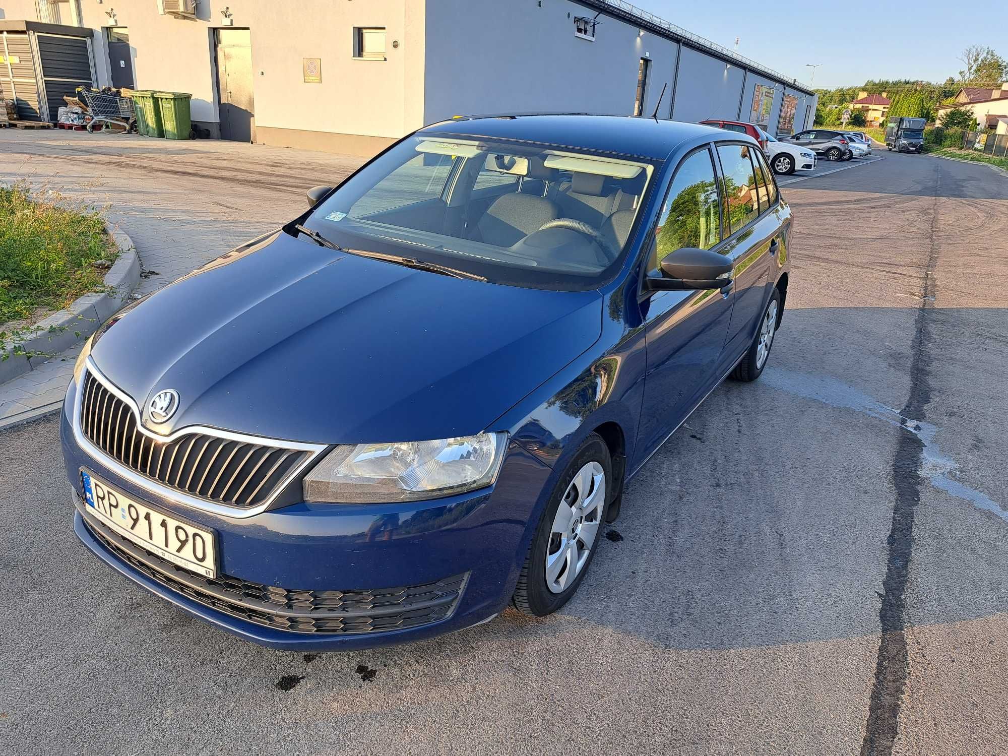 Sprzedam Skodę Rapid 1,4tdi w bardzo dobrej kondycji .