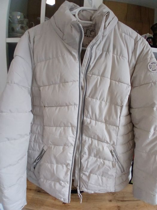 Куртка женская.Размер М.