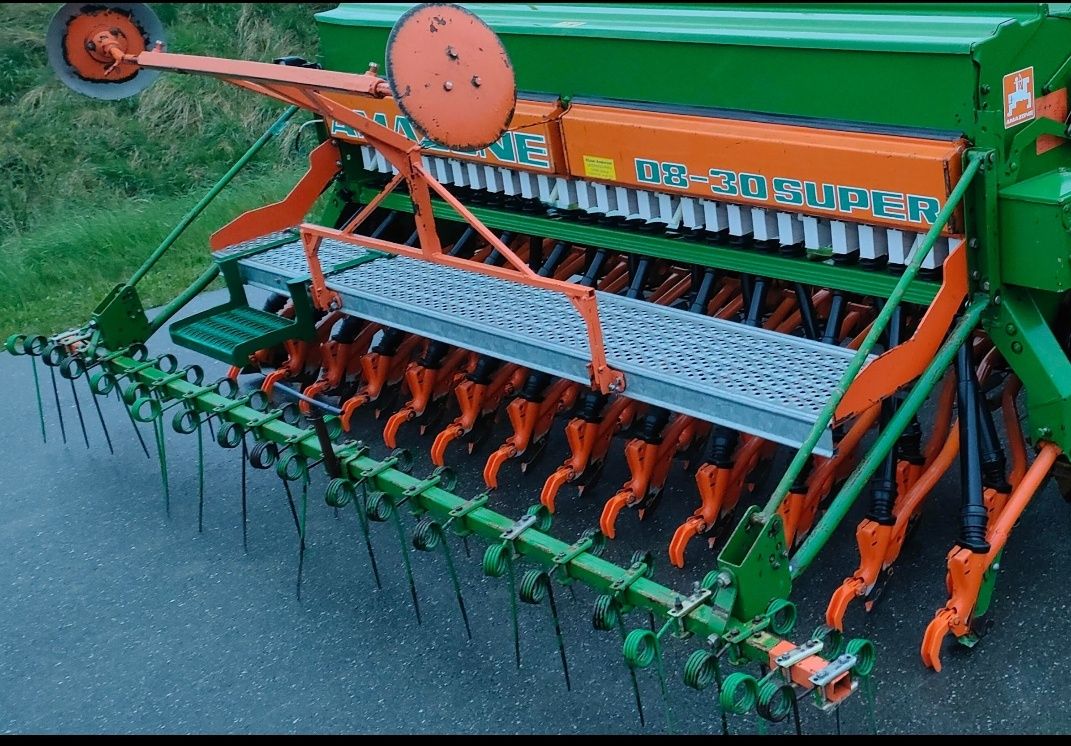Siewnik Amazone D8 full opcja bdb stan