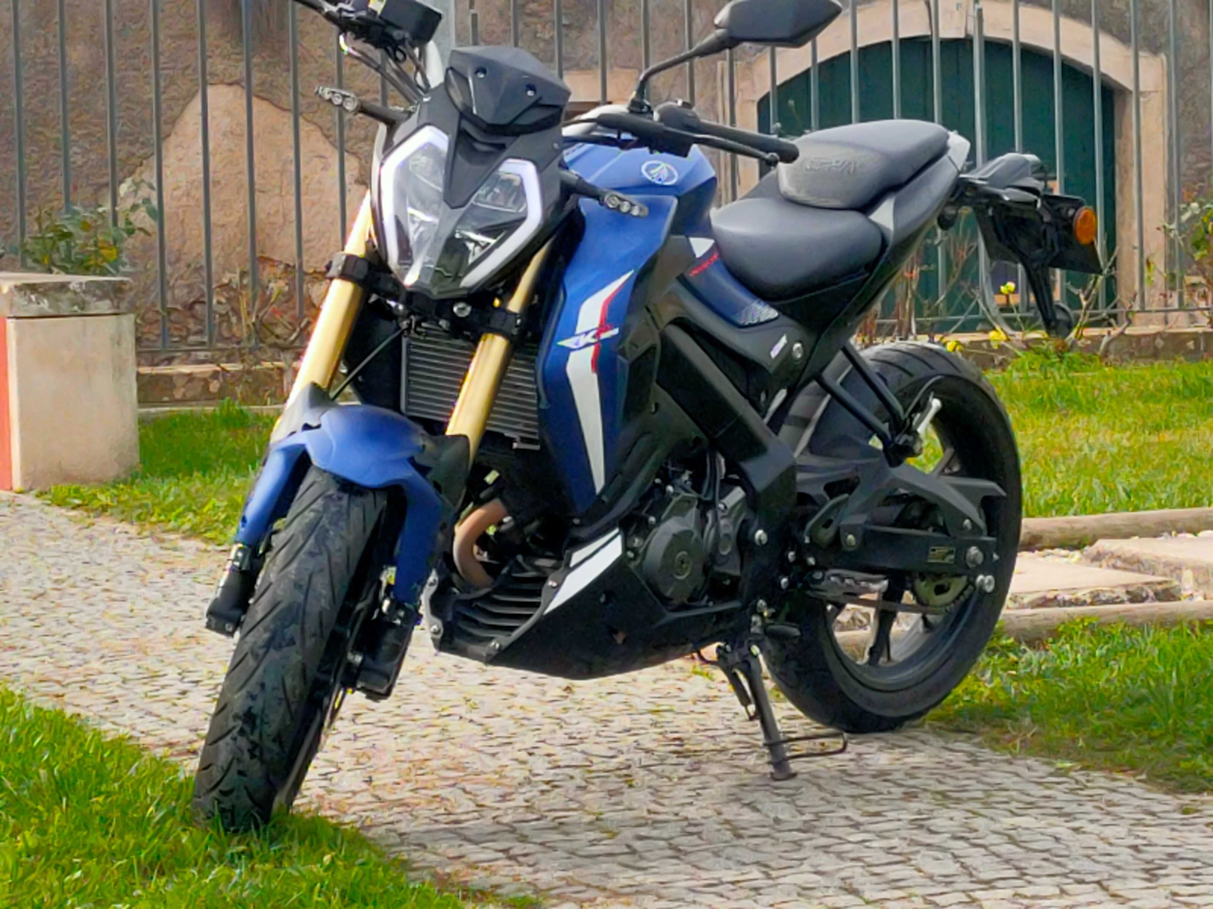 Keeway RKF 125 Naked