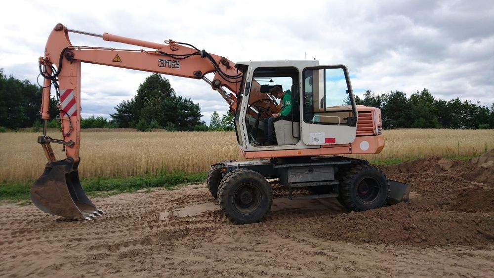 Kurs na operatorów koparki, koparko-ładowarki i ładowarki start 20.04