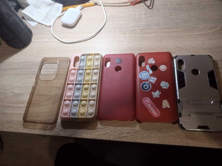 Чехлы на такие телефоны как:техно Спарк 10,редми нот 5 другие модели