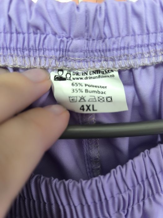 Mundurek medyczny, bluza ze spodniami. Nowy.Plus size