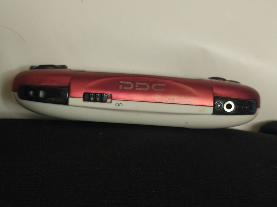 Consola Portátil PDC com 100 jogos