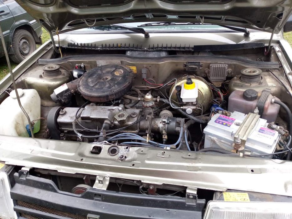 Продам автомобіль ВАЗ 21099