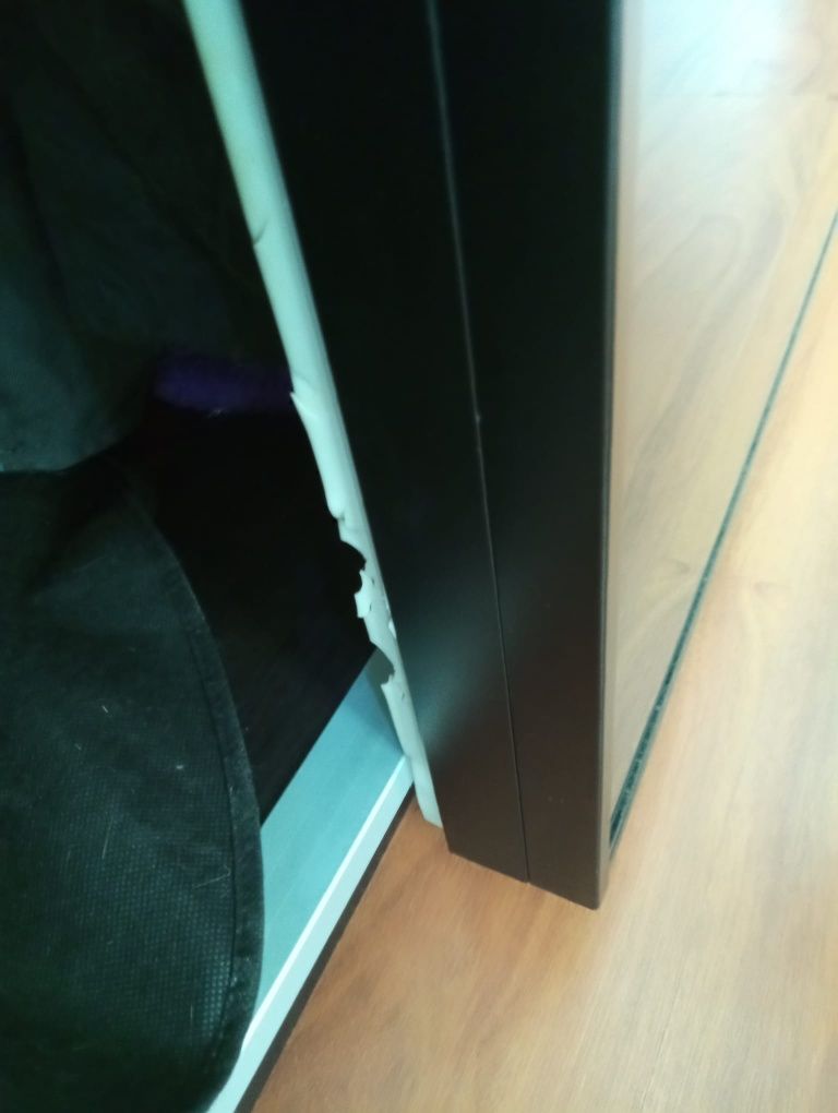 Roupeiro pax - IKEA