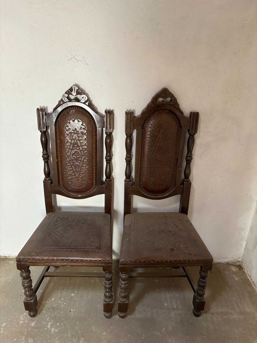 Cadeiras vintage padronizadas