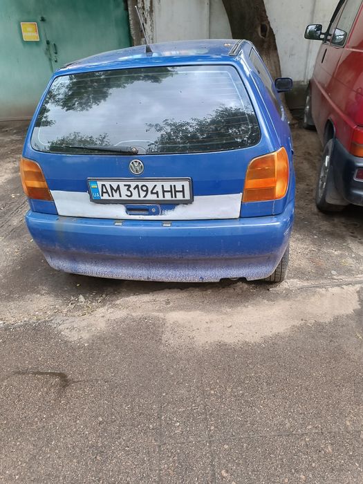Volkswagen polo продається