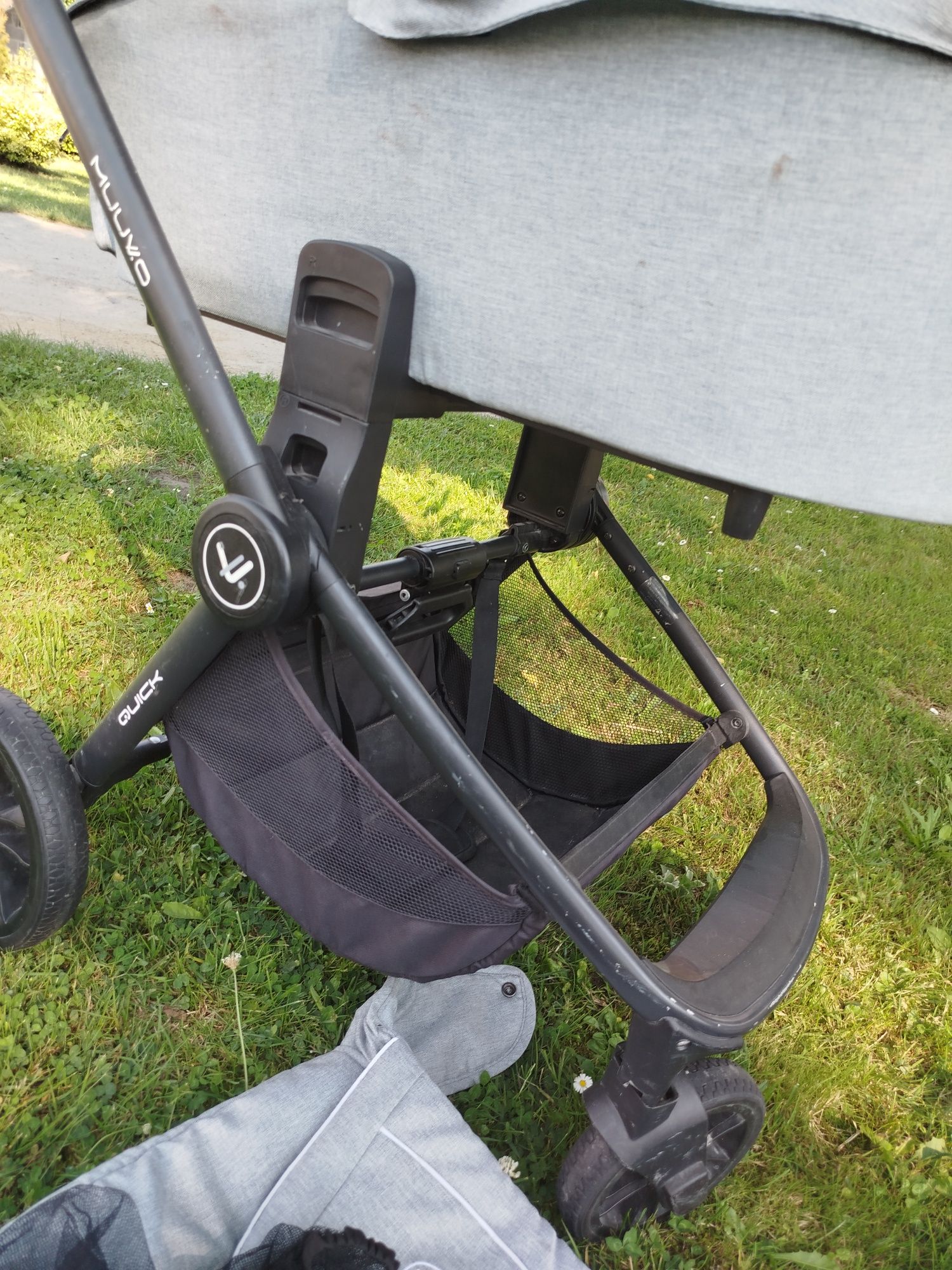 Wózek muuvo quick 2w1 plus fotelik i baza