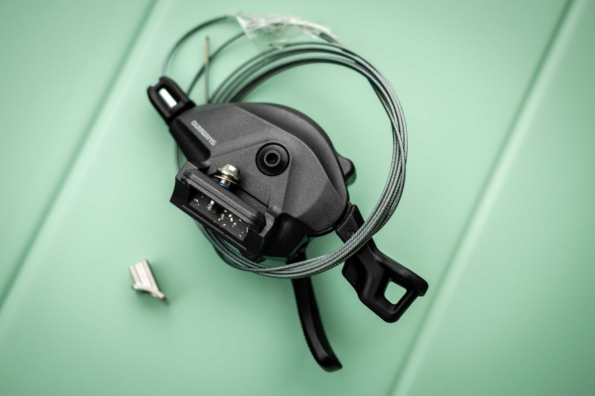 Manetka SHIMANO Deore XT SL-M8100, 12s, prawa I-spec EV