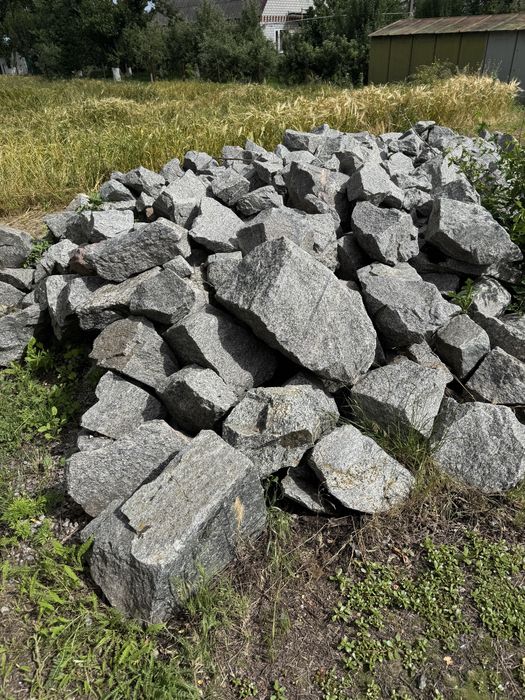 Продам камень срочно